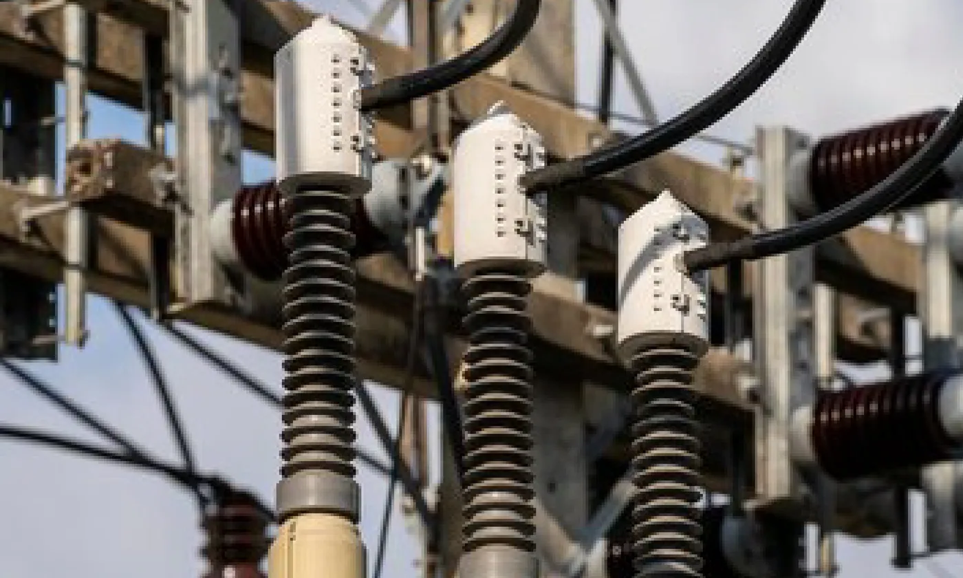 Power plant electrical components