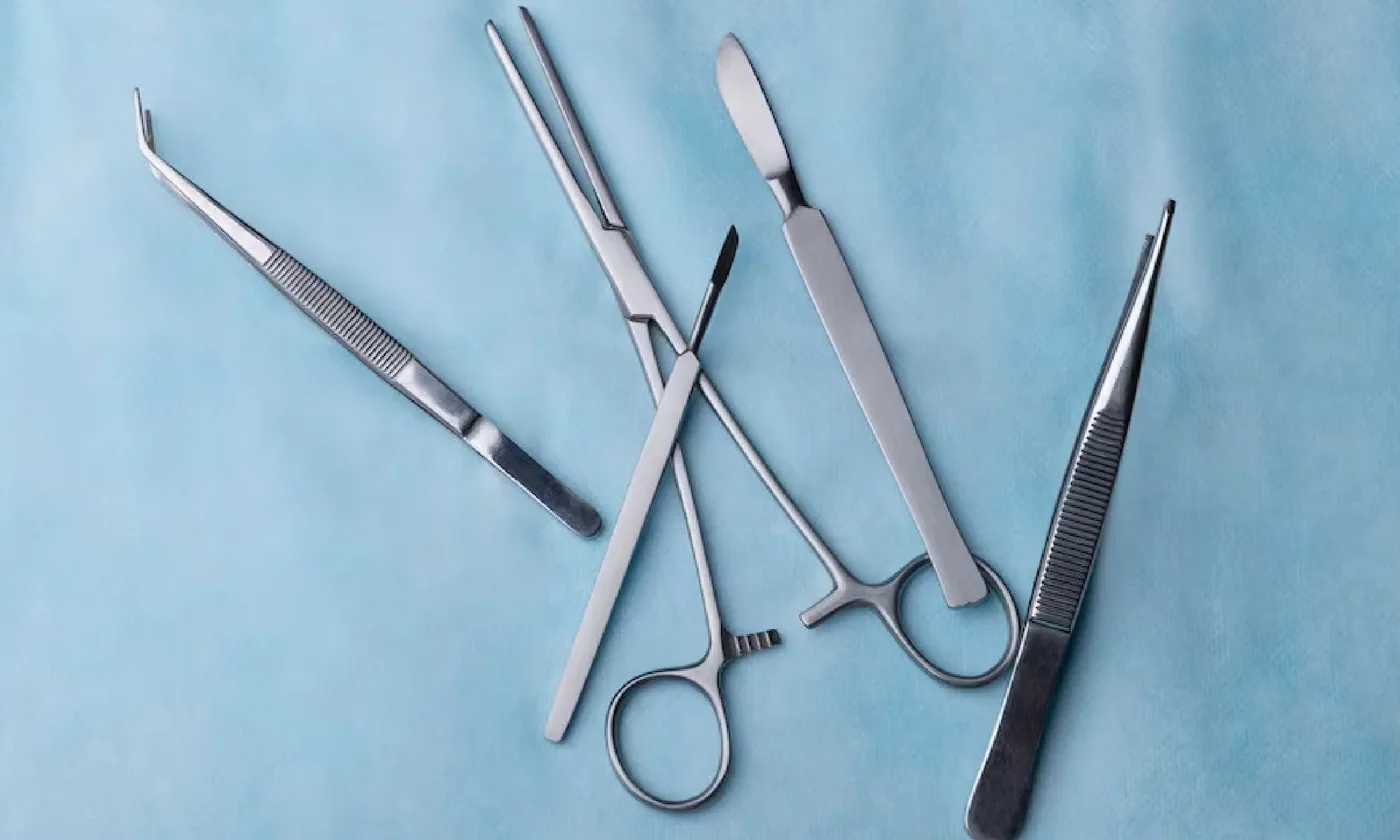 Ultrasonic cleaning in the medical industry