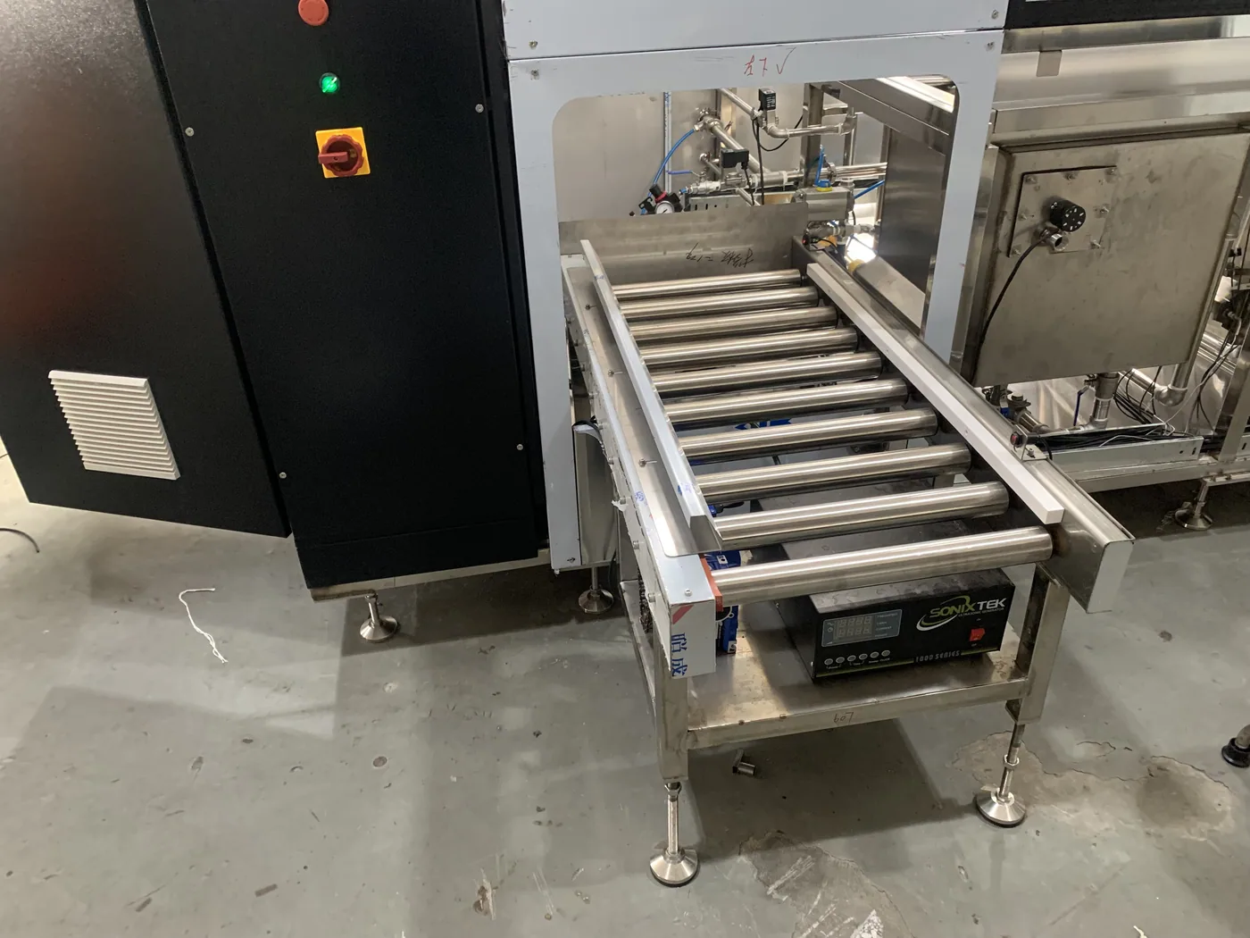 Automated multi-tank line in final assembly