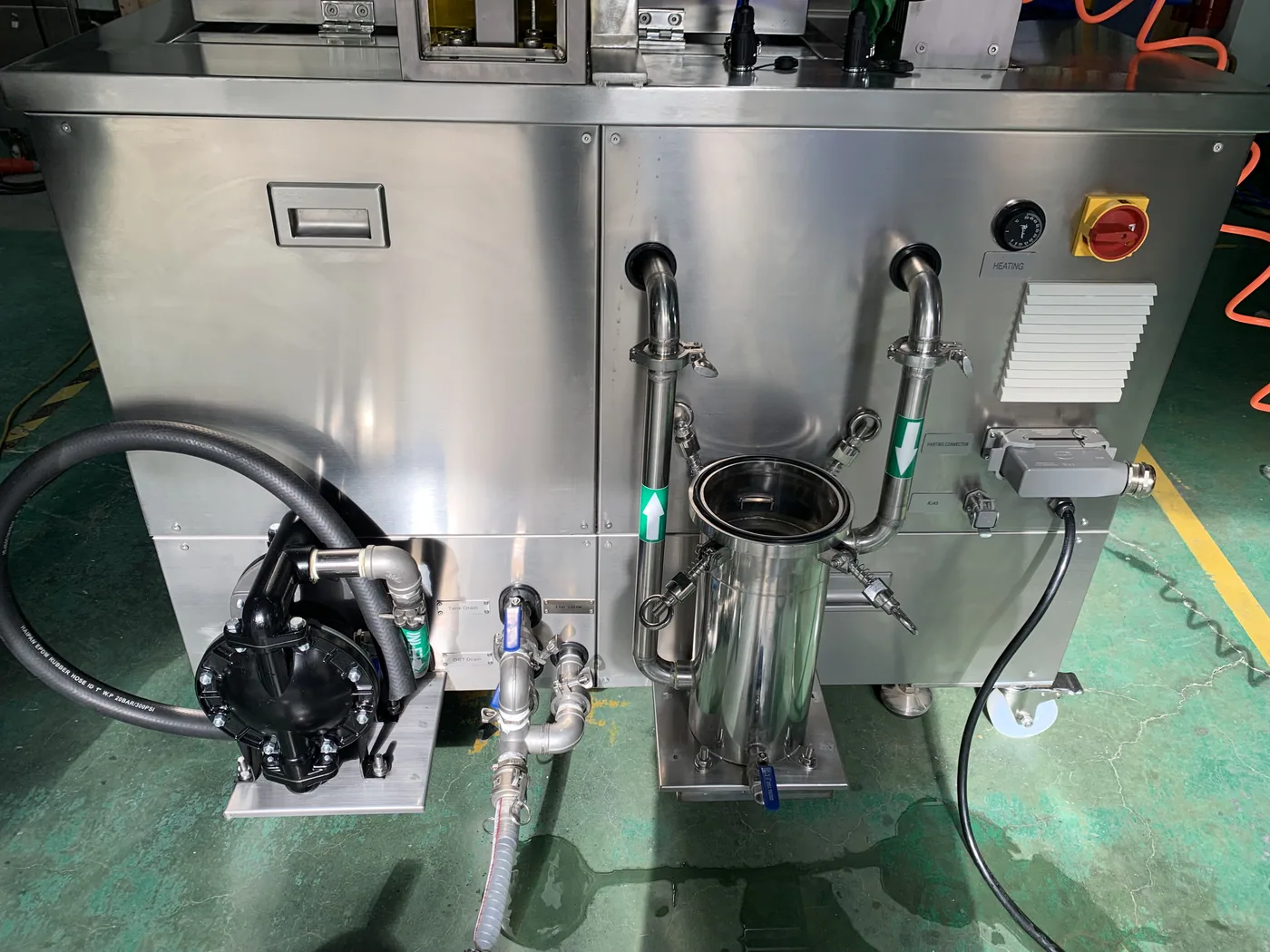 AL-150 — back view (photo)