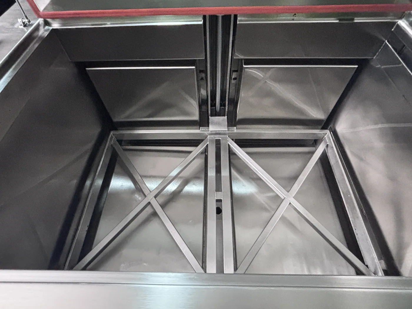 AL-600 — lift frame (photo)