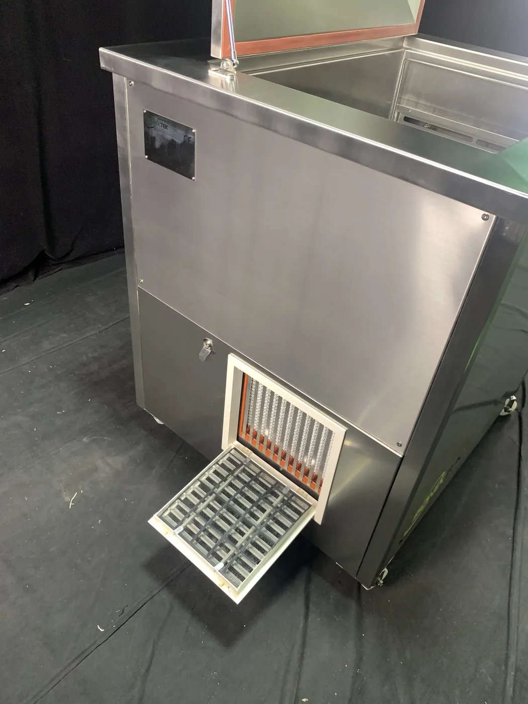 DT-206 — air filter (photo)