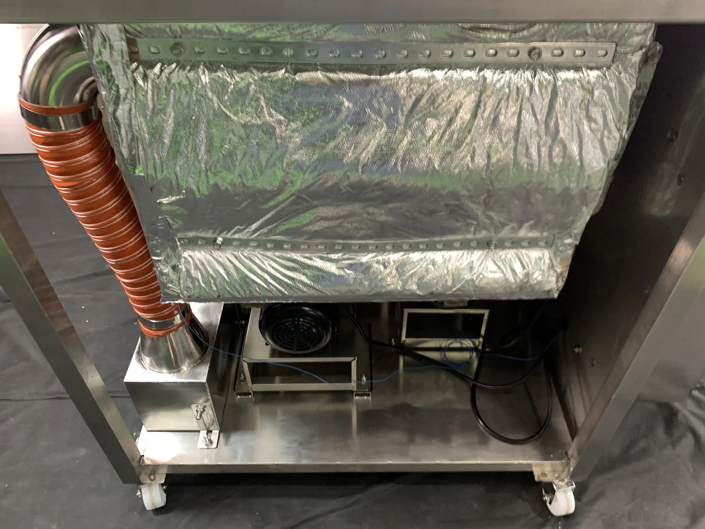 DT-96 — heating and insulation (photo)